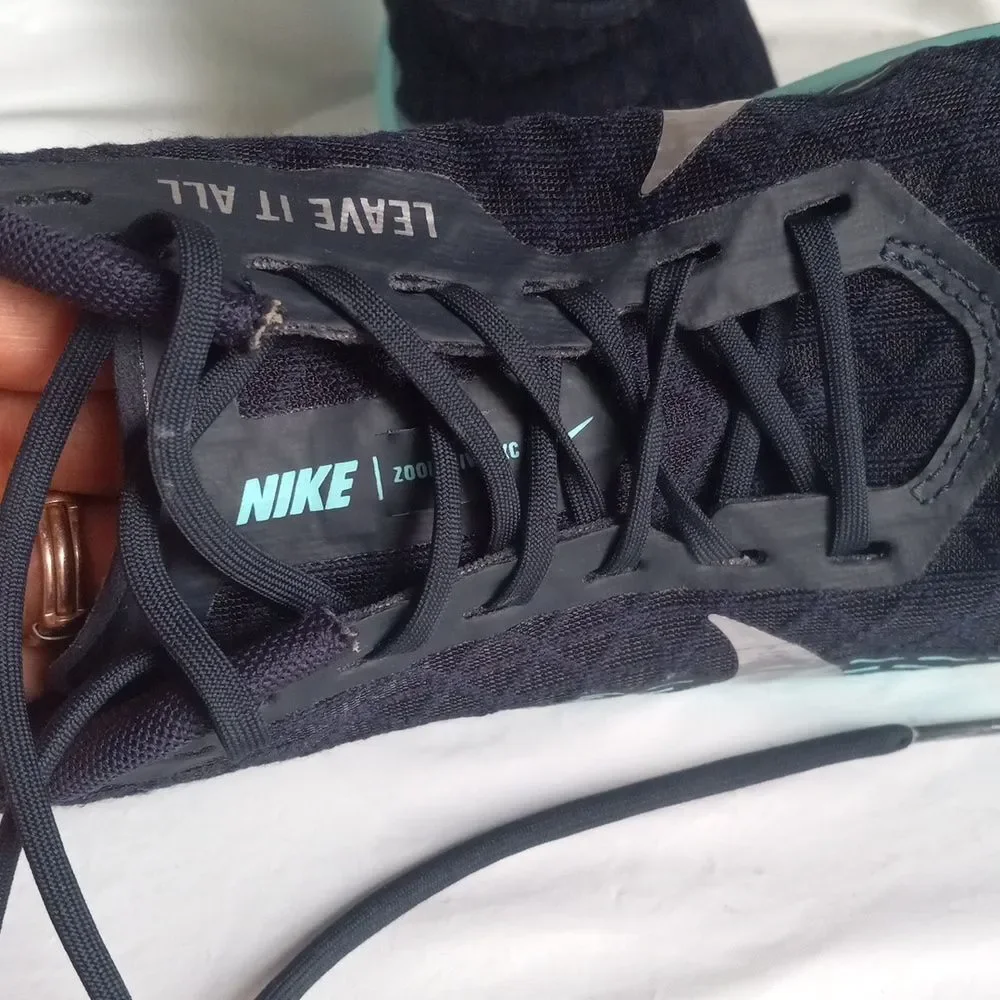 Nike zoom rival